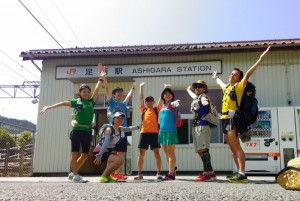 JR線を出発した2016年。