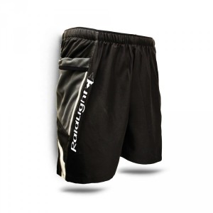 RaidLight：Shorts Trail Raider ※写真は〜2013FWのデザインで、近日販売がはじまる2014モデルはグラフィック・カラーが異なります。