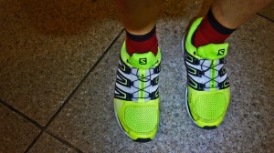 AMBIT3のレンタルのほか、当日はSALOMONのランニングシューズも試し履きする事ができます。