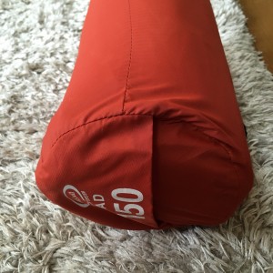 ほぼ全身をカバーする150cmのエアマットも使わなくなってしまった。快適ではあるが、やはりカサ高と重量を考えると90cmで十分になる。