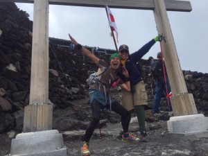 Youと山頂、撮ったぞ　※ボビー・オロゴンのナレーション風に