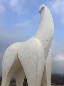いつみても、馬並みになまめかしい！