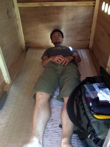 ！私（172cm）でギリギリの長さ。最終日に潜り込んで確認しました。