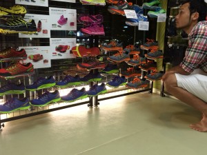 試履きシューズはここです