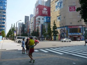 秋葉原を通過  午前９時を過ぎて、この日の暑さがヤバそうな気配が漂ってきました