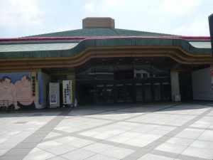 CP10両国国技館　この後２袋目のロックアイス購入