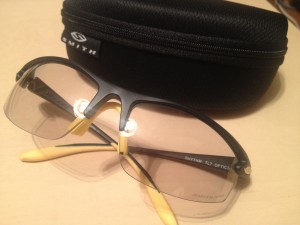 SmithのRythmを購入しました。鼻が低くてサングラス選びに悩みの私でもフィット感がありしっかり安定する。レンズもいいぐあいのHydeを使用。視界もバランスがとてもいいです。