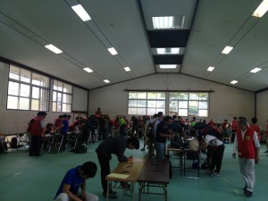 レギュレーションチェックを沢田体育館柔剣道場にて。
