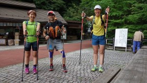 右からゆうこりん、ケイさん、私。