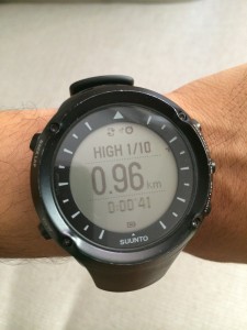 スタート後の画面。40m走ったので残り960m。時間は41秒経過。